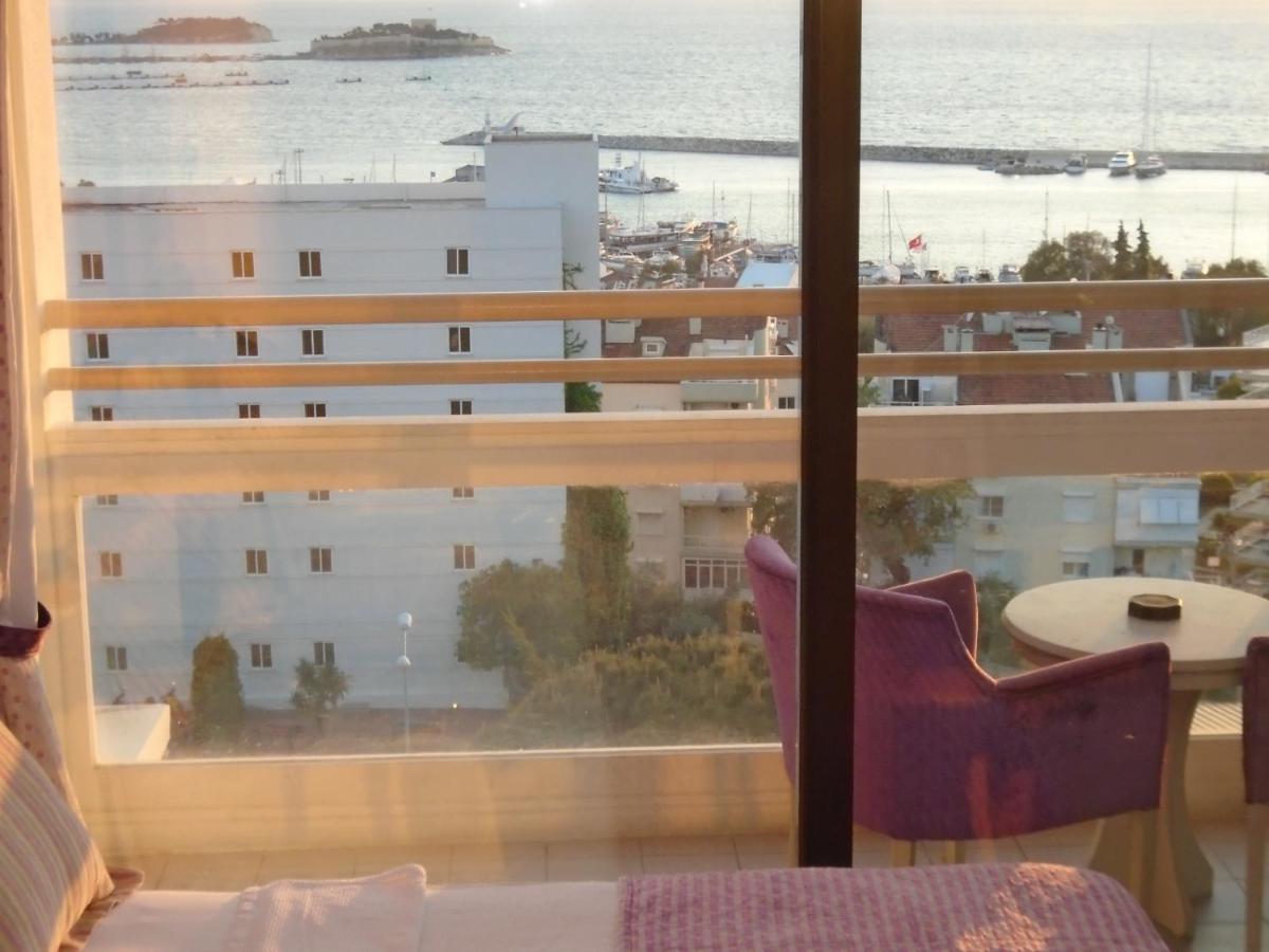 Esat Hotel Kusadasi Exterior photo