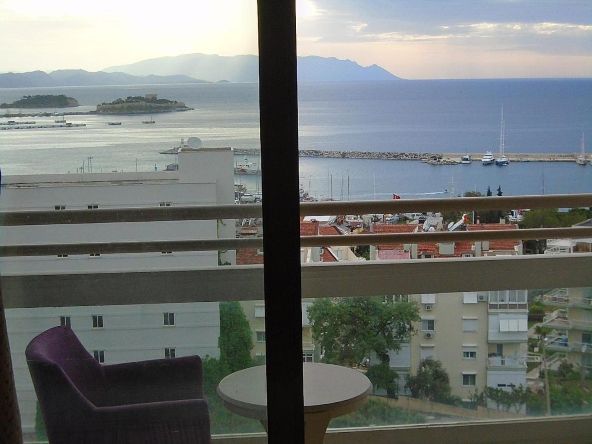 Esat Hotel Kusadasi Exterior photo