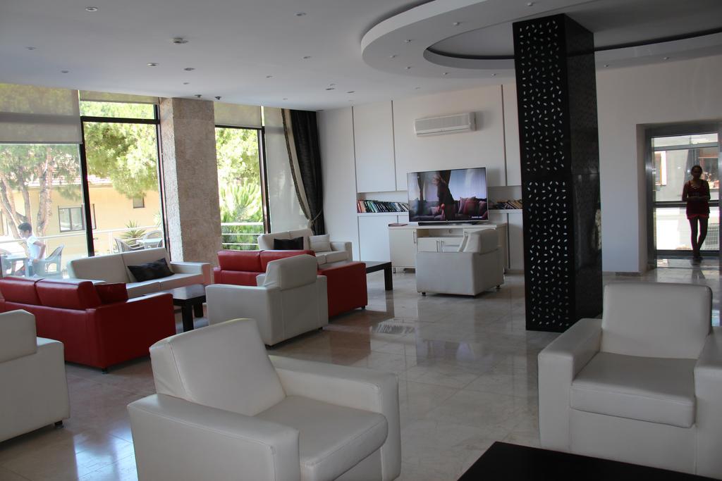 Esat Hotel Kusadasi Exterior photo