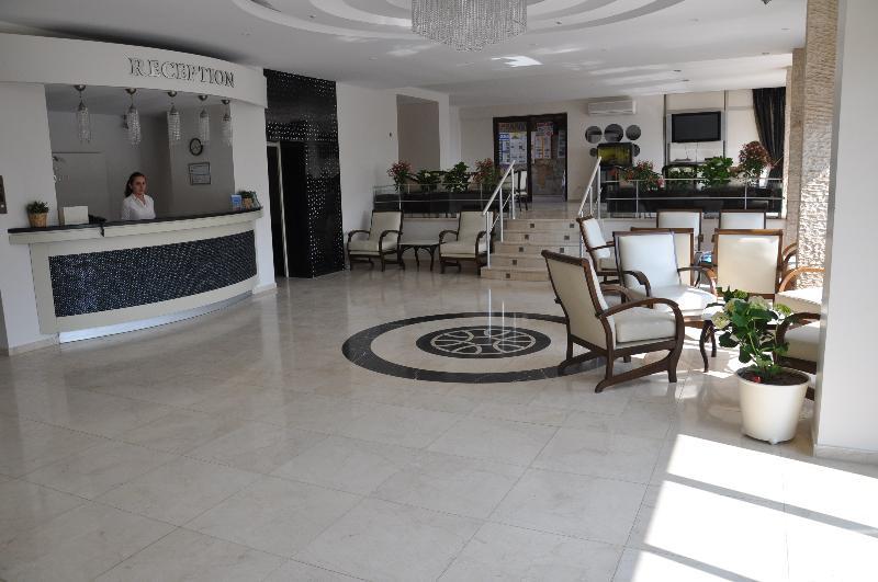 Esat Hotel Kusadasi Exterior photo
